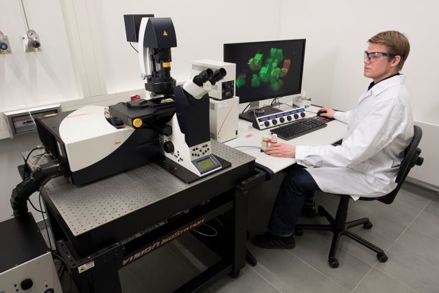 Confocal microscope with STED unit.